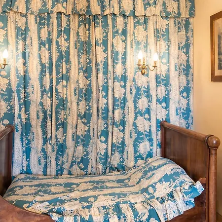Prázdninový dům Maison Charmante Au Coeur De Avec Jardin Sainte-Croix-du-Mont